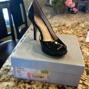 Black patent Josette heel Jessica Simpson